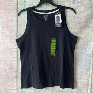 Brand new with tags Woman’s Jones New York Signature tank top. Size is large.
